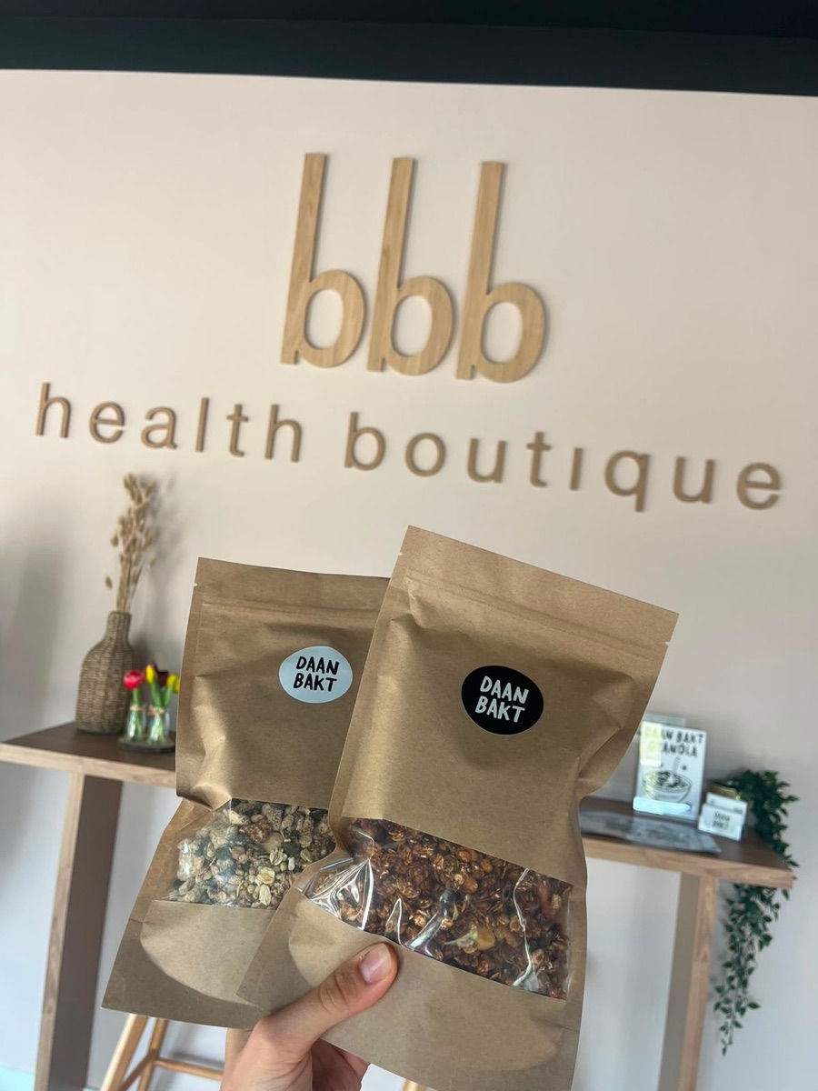 Daan Bakt granola bij bbb health boutique in Amersfoort